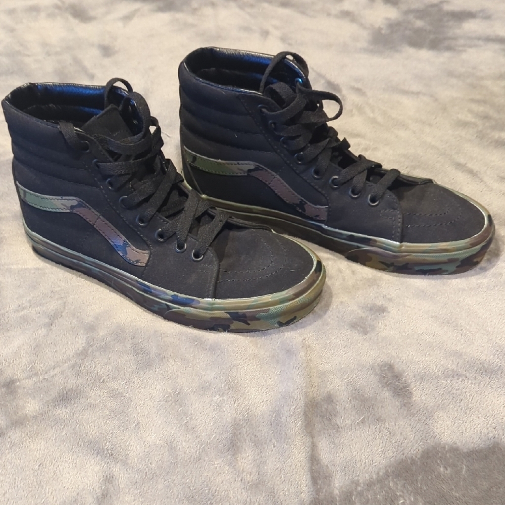 Vans Black and Green Canvas Sneakers Low-Top Casual